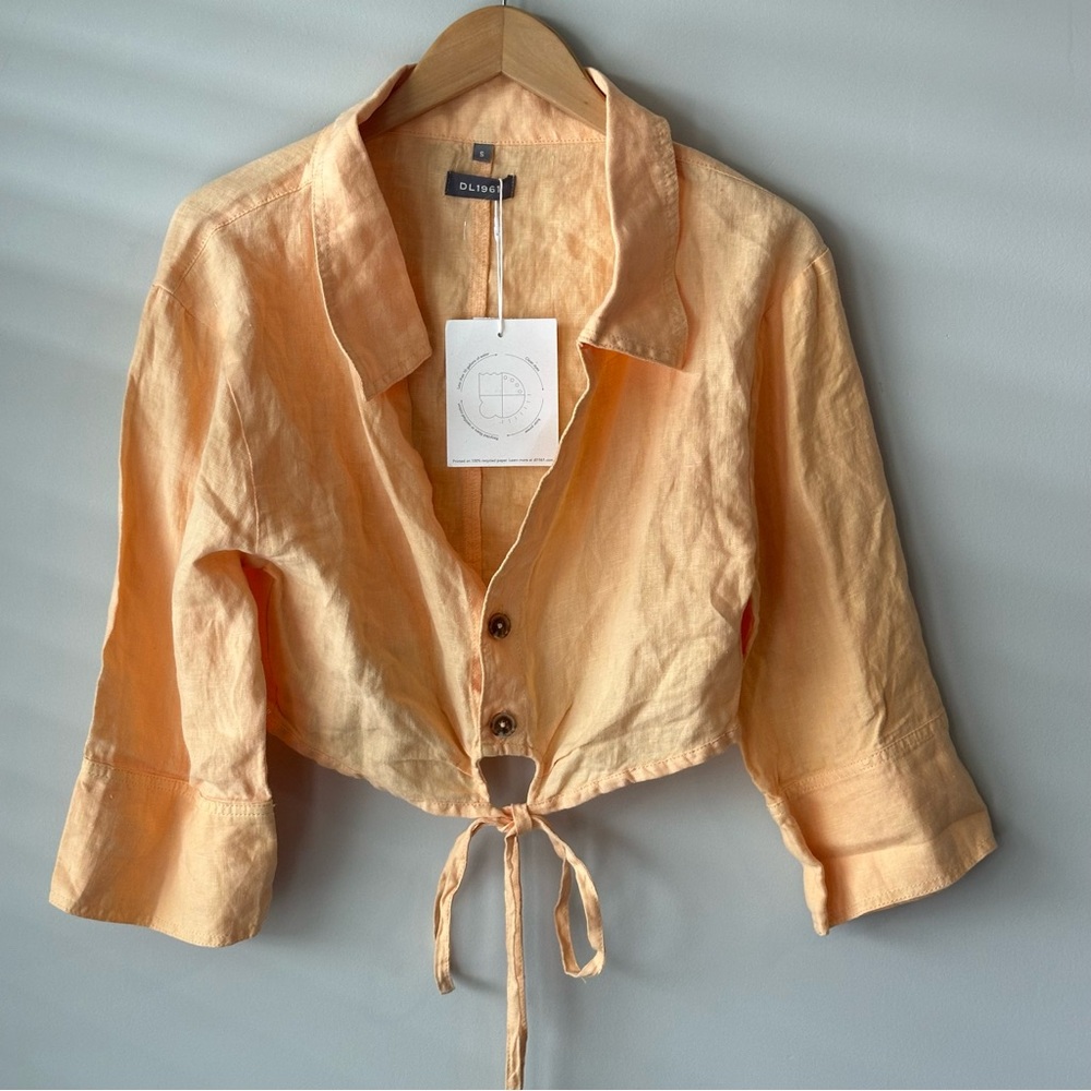 NWT DL1961 Orange Top with Cropped Design